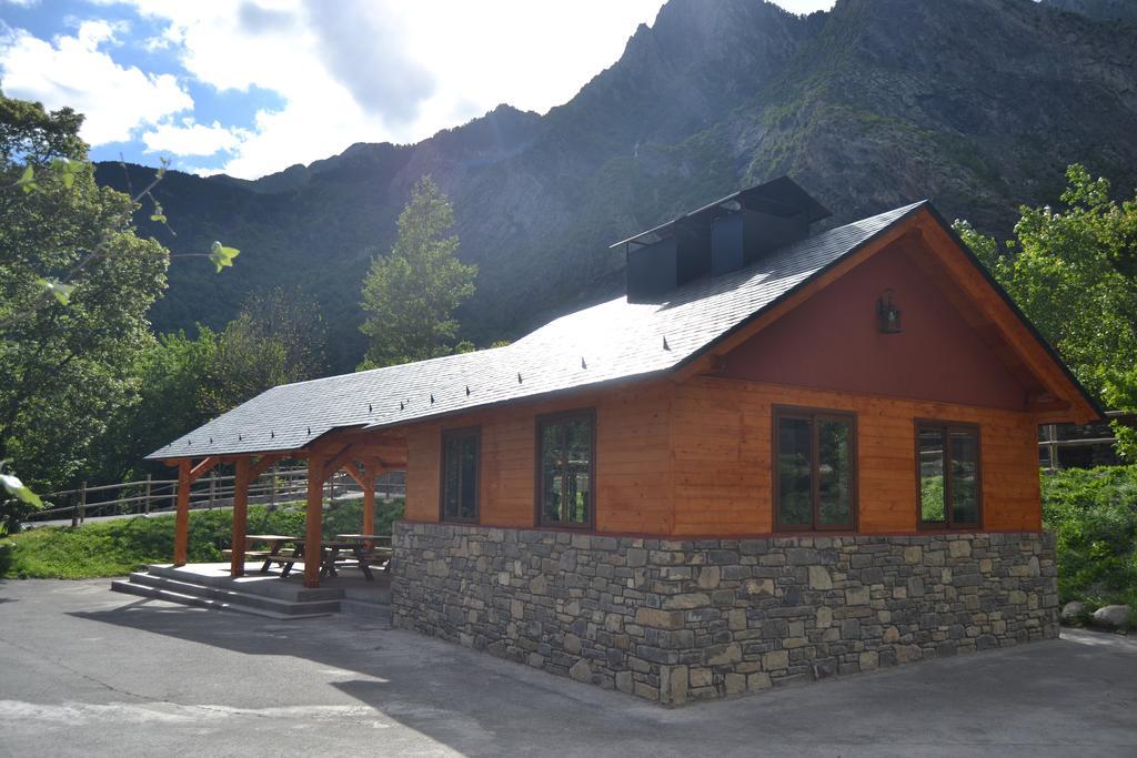 Camping Aneto 贝纳斯克 外观 照片