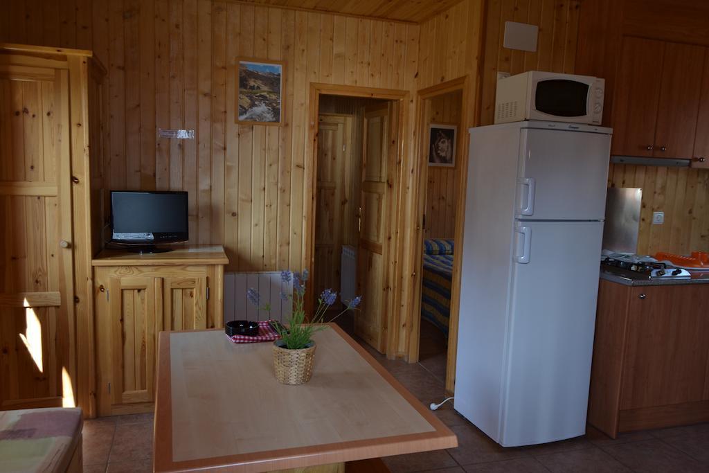 Camping Aneto 贝纳斯克 客房 照片